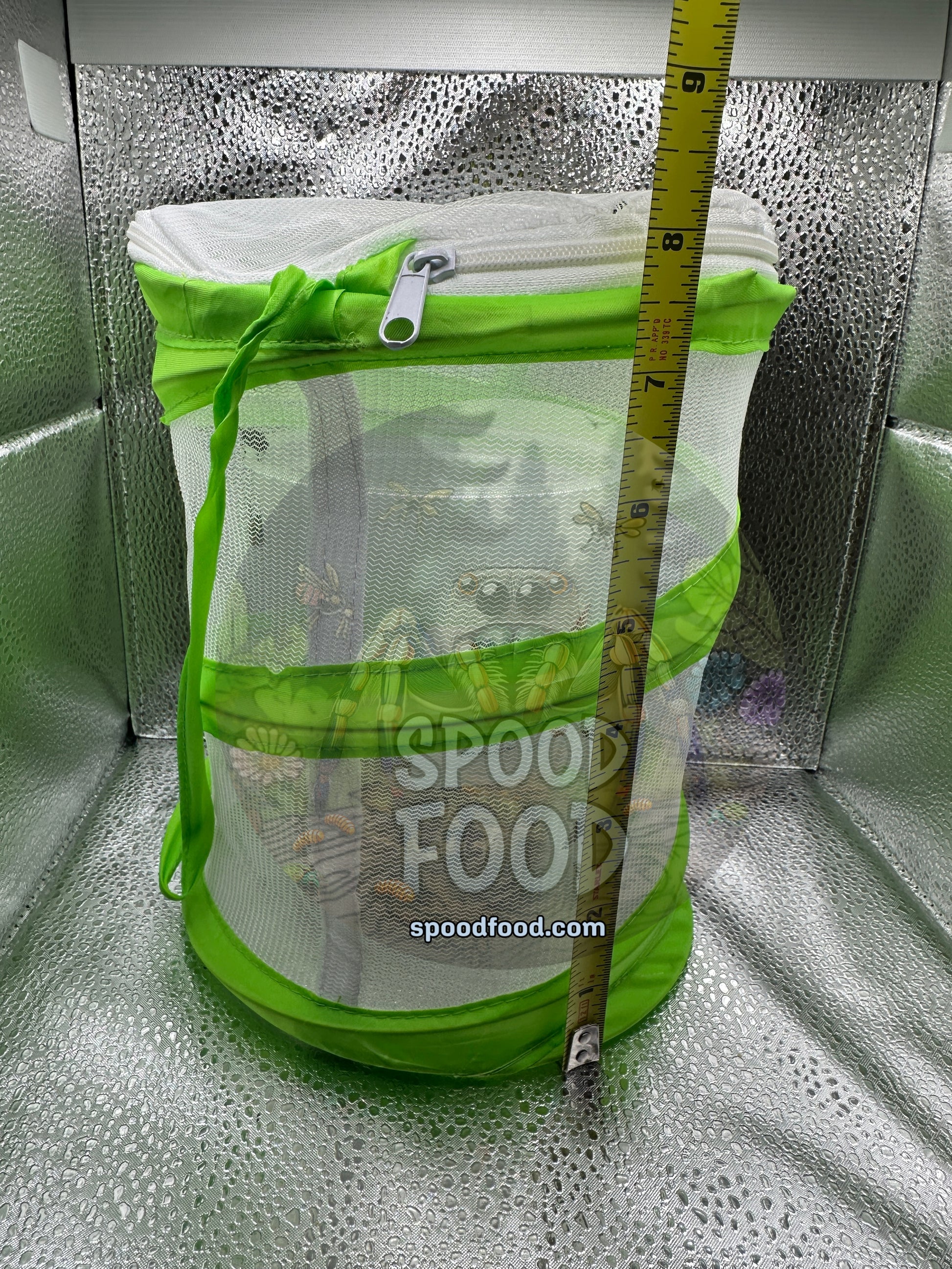Feeder Fly Containment Kit image 7